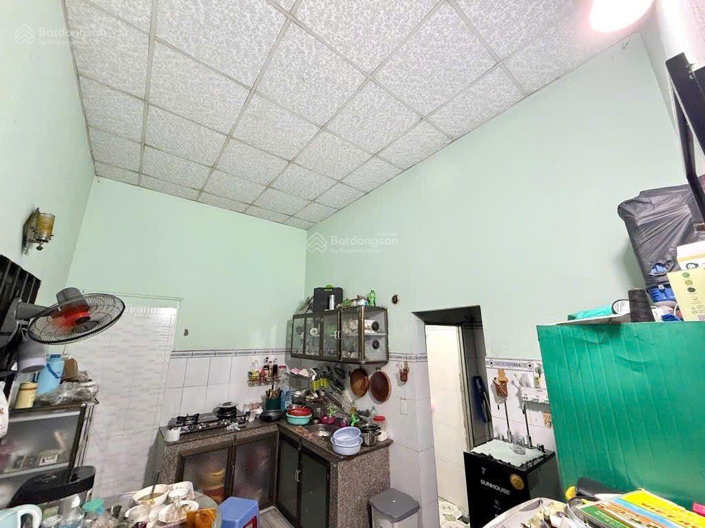 Bán đất tặng dãy trọ dòng tiền 120 tr/năm (6x16)96m2.chỉ 3.x tỷ mô tả chi tiết