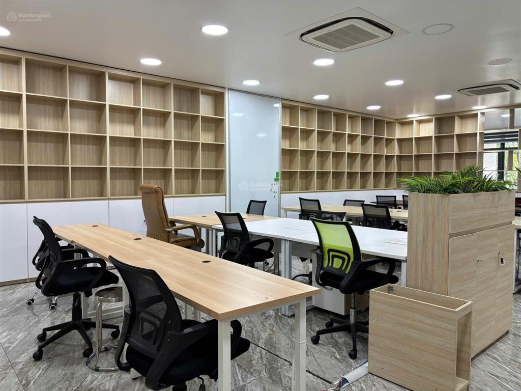 Chính chủ, cho thuê tòa nhà văn phòng căn góc 3 mặt tiền vạn phúc city, tp. thủ đức