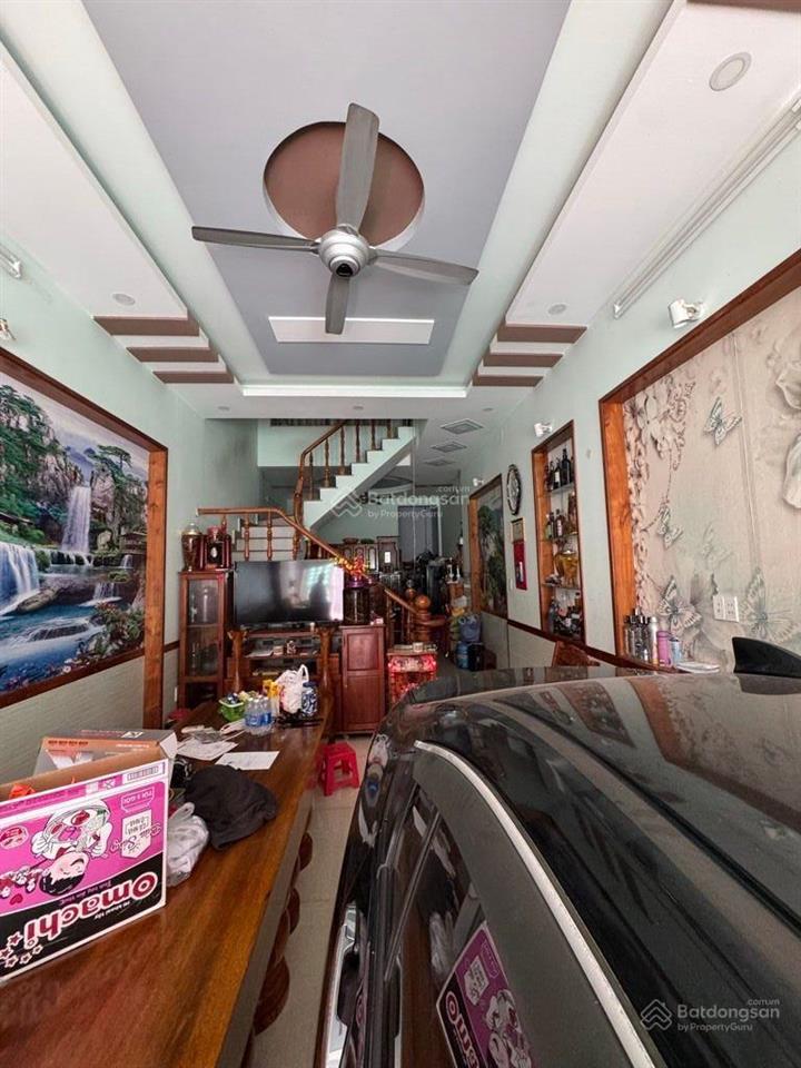 Bán nhà riêng tại đình phong phú, 9 tỷ, 61 m2, 6pn, 6wc, giá siêu hời uy tín