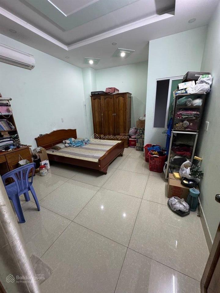 Bán nhà riêng tại đình phong phú, 9 tỷ, 61 m2, 6pn, 6wc, giá siêu hời uy tín