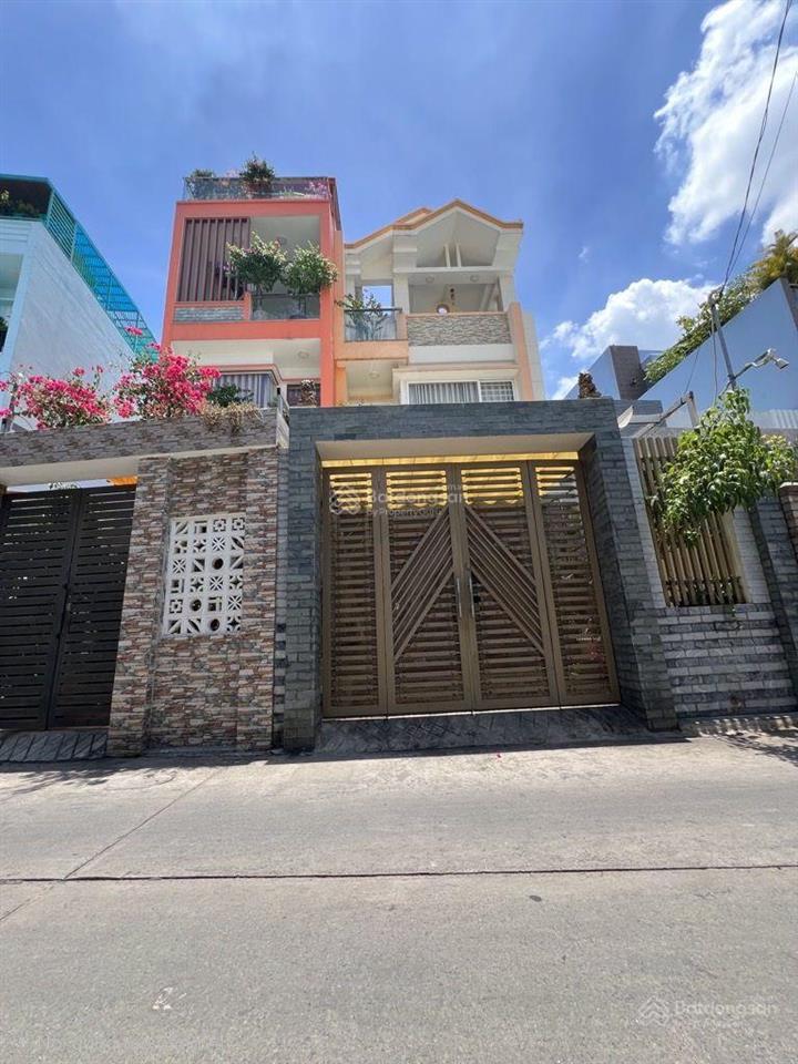 Nhà đẹp phước long a 1 trệt 2 lầu sân xe hơi vị trí cực đẹp