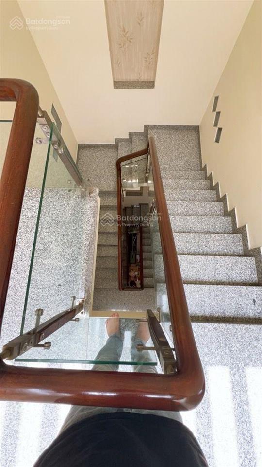 Nhà đẹp phước long a 1 trệt 2 lầu sân xe hơi vị trí cực đẹp