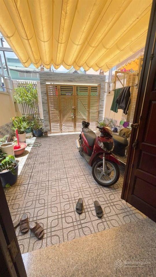 Nhà đẹp phước long a 1 trệt 2 lầu sân xe hơi vị trí cực đẹp