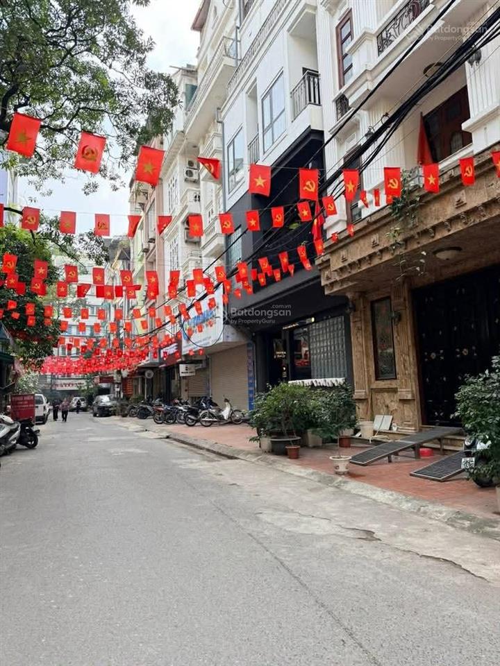 Nhà 60m2 pháo đài láng sát nguyễn chí thanh mt 5.3m  18,5 tỷ