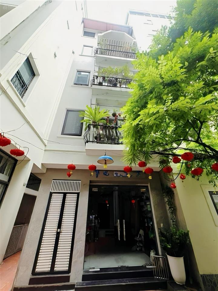 Nhà 60m2 pháo đài láng sát nguyễn chí thanh mt 5.3m  18,5 tỷ