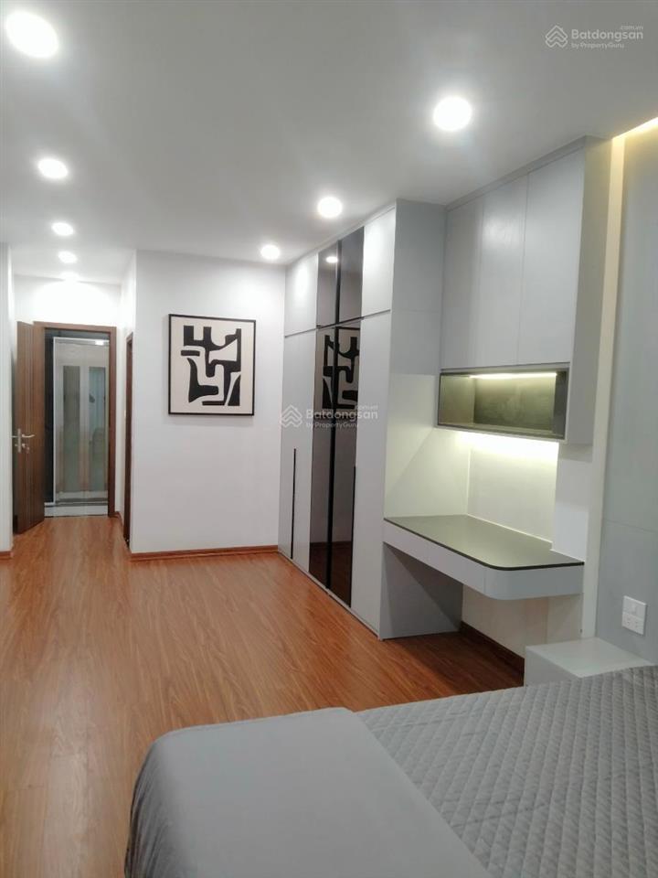 ( ảnh thật) nhà hồ ba mẫu  đống đa  6 tầng thang máy  sổ 40m  13 tỷ