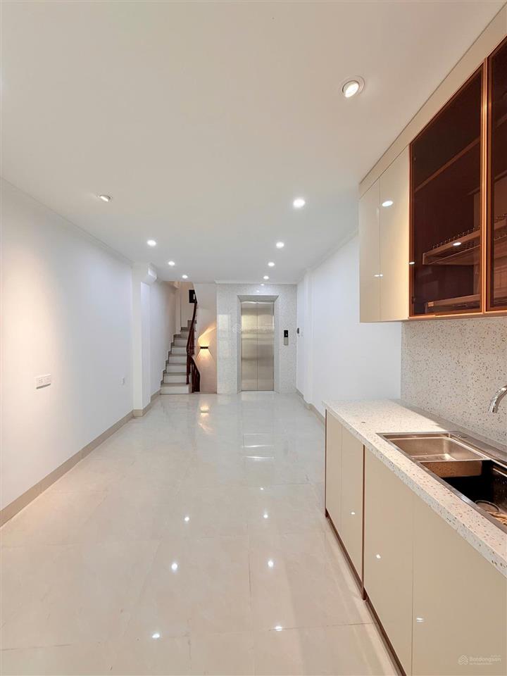 (phân lô) nhà 7t thang máy trần kim xuyến  cầu giấy