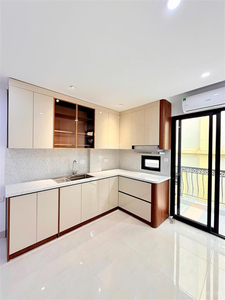 (phân lô) nhà 7t thang máy trần kim xuyến  cầu giấy