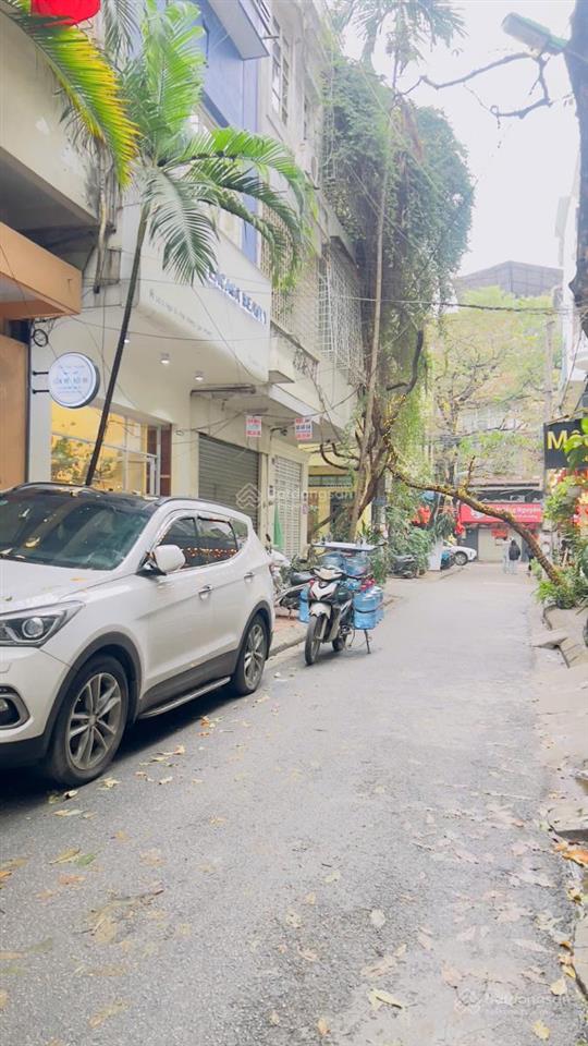 Phân lô cán bộ bộ y tế  nguyên hồng đống đa  42m 19,8 tỷ
