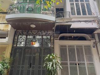 Phân lô cán bộ bộ y tế  nguyên hồng đống đa  42m 19,8 tỷ