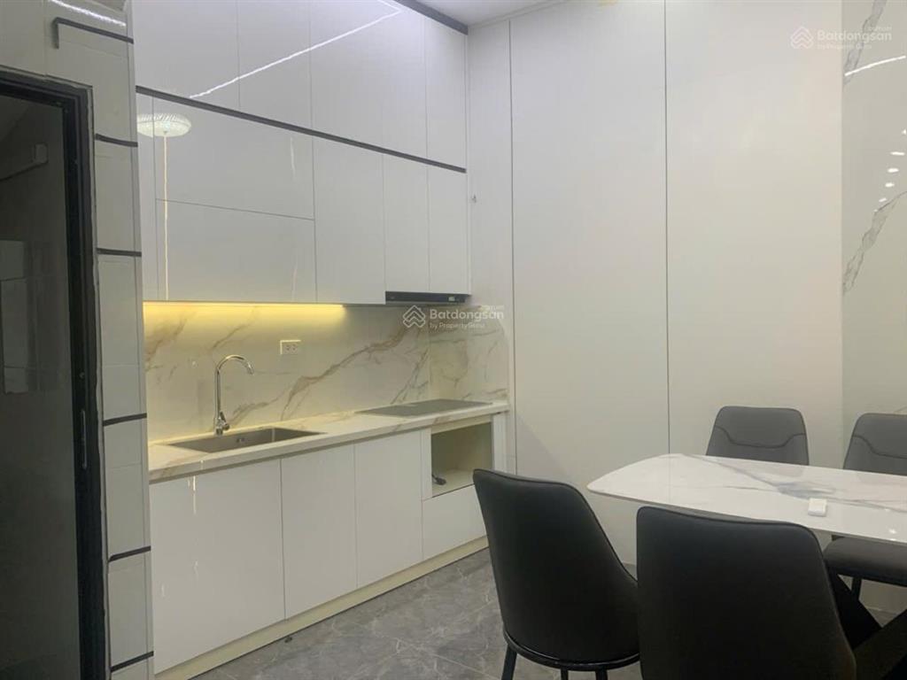 Hoàng văn thái  thanh xuân  phân lô ô tô đỗ cửa  hai thoáng  42m  5 tầng