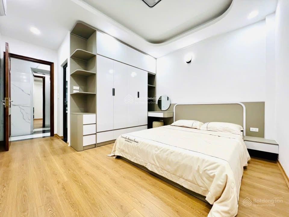 (nguyễn lương bằng) trần hữu tước  đống đa | 7 tầng thang máy  gần hồ đắc di