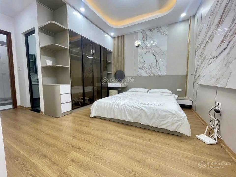(nguyễn lương bằng) trần hữu tước  đống đa | 7 tầng thang máy  gần hồ đắc di