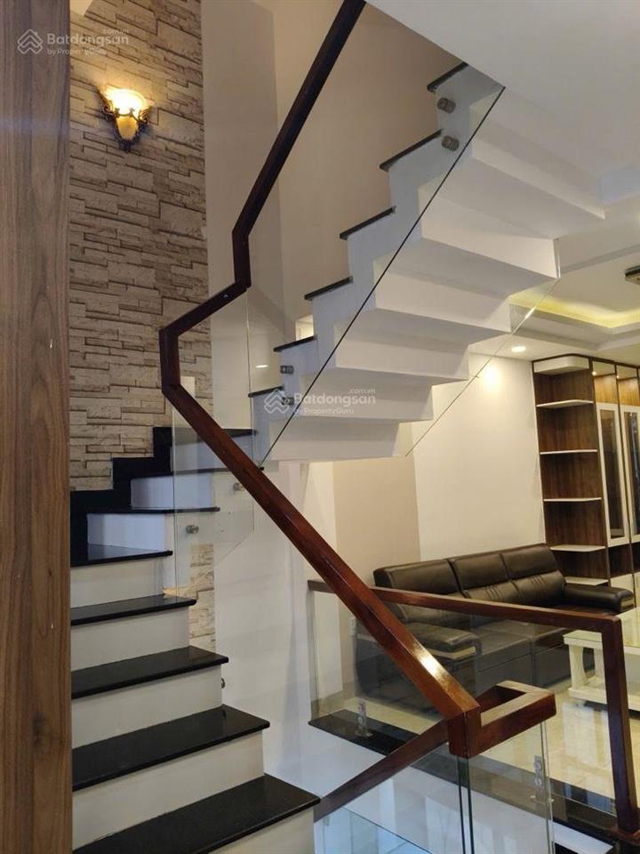 Nhà đẹp bán hxt 416 dương quảng hàm 64m2 ngang 4.2m 1 trệt 4 lầu nhỉnh 14 tỷ p6 gò vấp (p.an nhơn)