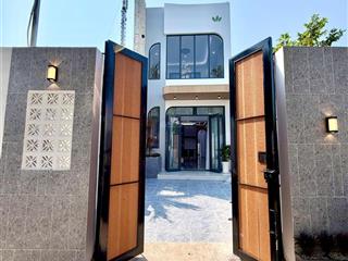 Nhà đẹp cách chợ gò đen 200m 4.5x24 đã hoàn công giá 2.6tỷ tl 0936 639 ***