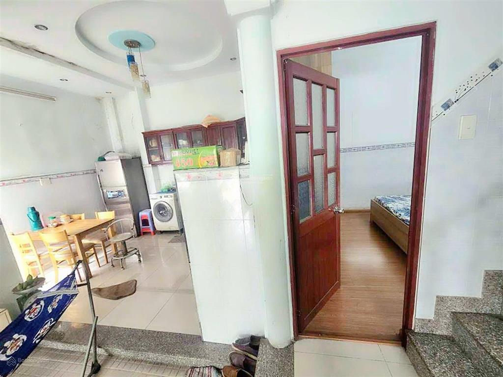 Ngộp. 200m nhỉnh 6 tỷ. ô tô. (ngang 8m)  kha vạn cân. phạm văn đồng. linh xuân. thủ đức
