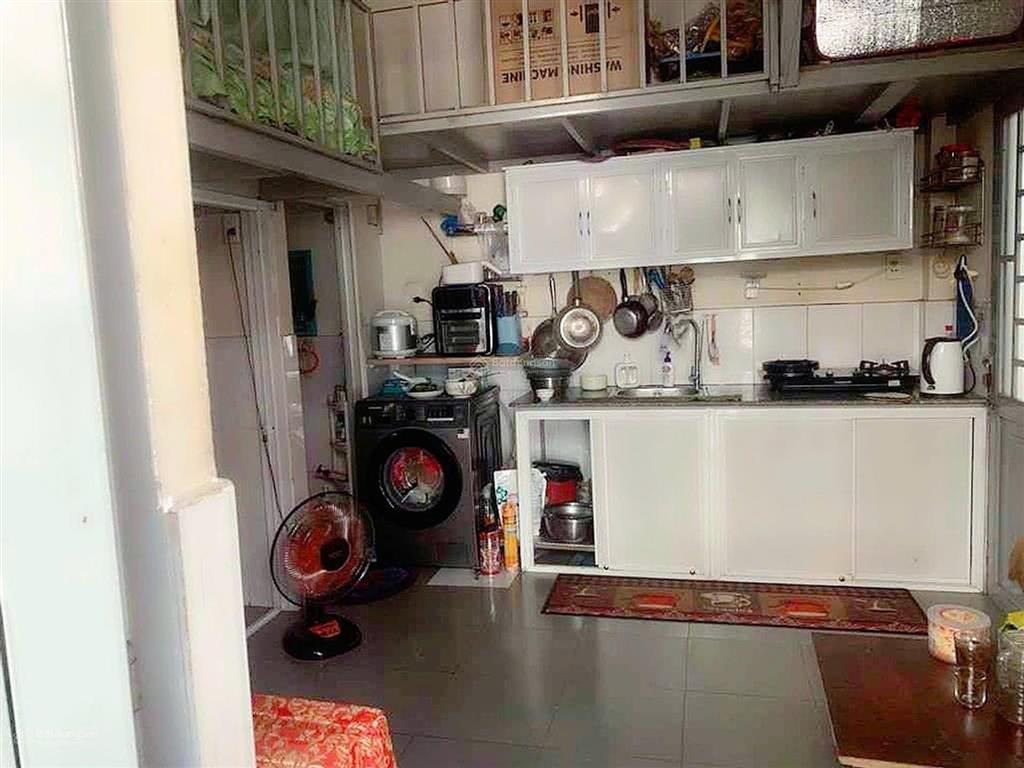 Ngộp. dãy trọ 2 tầng (ngang 7m)  100m. chỉ 4.95 tỷ  d tiền 150tr/năm  hxh linh xuân, thủ đức