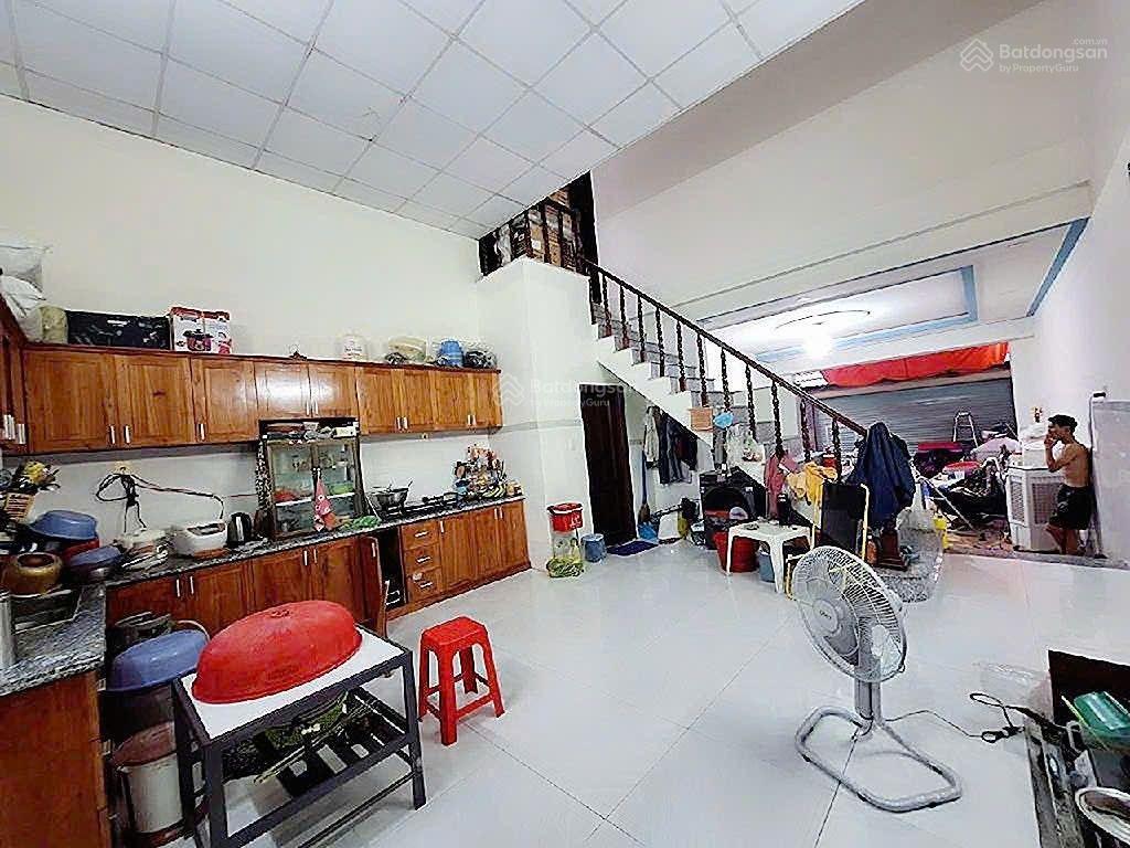 Bán gấp nhà 2 tầng 130m2 chỉ 6 tỷ, hxh 4 chỗ phường tam bình, thủ đức