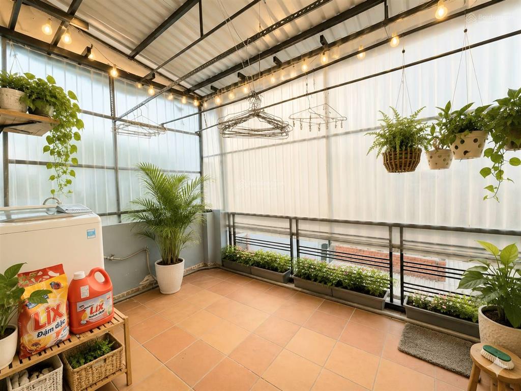 Bán nhà mặt tiền 70m2, ngang 5m, vị trí hiếm, gần cầu chà và, bình đông p13 q8, nhỉnh 8 tỷ (tl)
