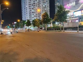 Bán nhà ngay tttm parc mall, 56m2, 4 tầng, ngang 4m, tạ quang bửu p4 q8.