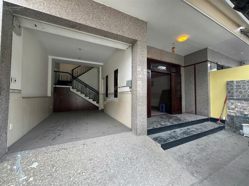 Bán nhà trần não an khánh q2  dt 10,2x16,5m  kc trệt+lầu+st  shr  giá bán chỉ 33 tỷ tl