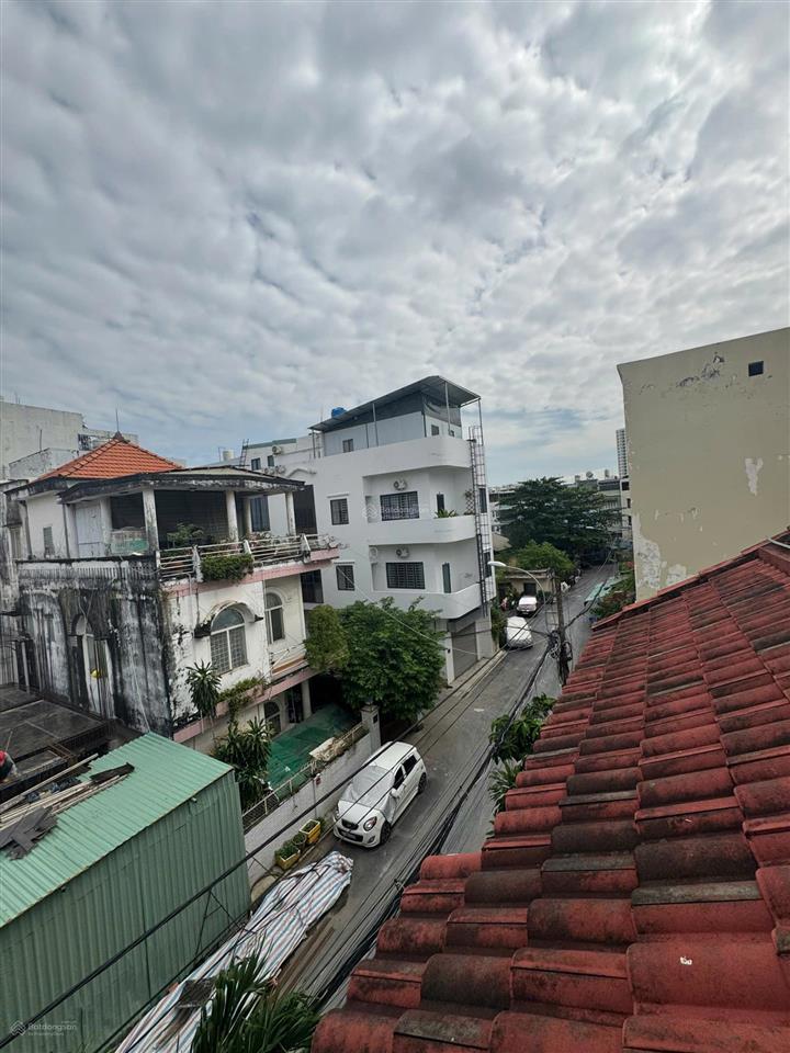 Bán nhà trần não an khánh q2  dt 10,2x16,5m  kc trệt+lầu+st  shr  giá bán chỉ 33 tỷ tl