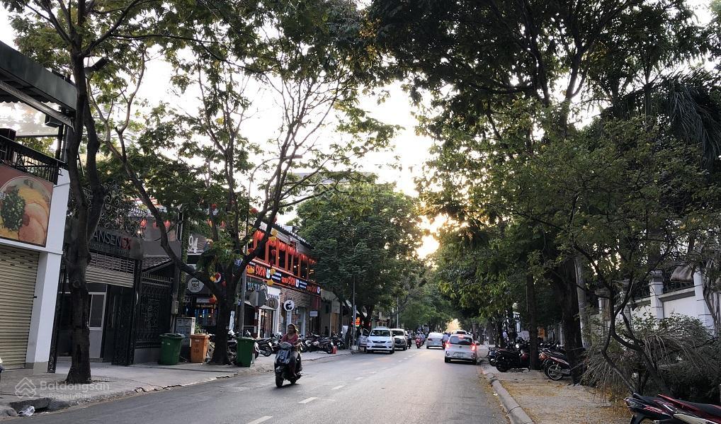 Siêu hiếm lô đất mt xuân thủy, 11x30m2, cn 329m2, ctxd hầm 7 tầng, giá bán 117 tỷ tl