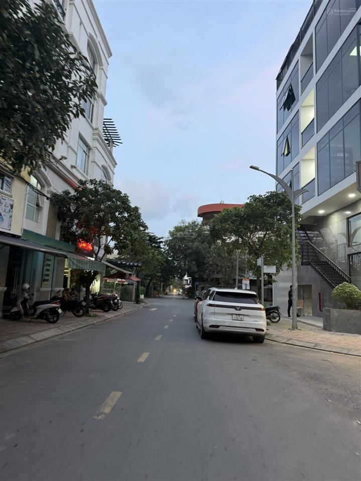 Góc 2mt lương định của, 12,9x13,9m, cn 177m2, hầm 5t, dtsd 900m2, hđt 175tr, giá bán 93 tỷ tl