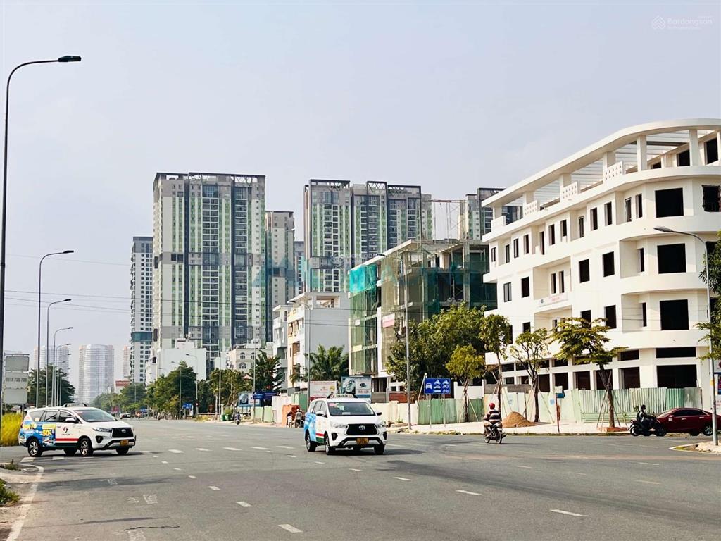 Bán lô đất mt trương văn bang q2  dt 7x21,5 cn 149m2  ctxd hầm 5t  giá bán 57 tỷ tl, 380tr/m2