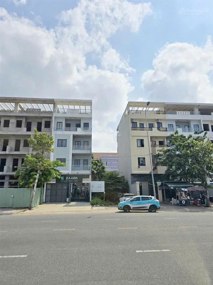 Bán lô đất mt trương văn bang q2  dt 7x21,5 cn 149m2  ctxd hầm 5t  giá bán 57 tỷ tl, 380tr/m2