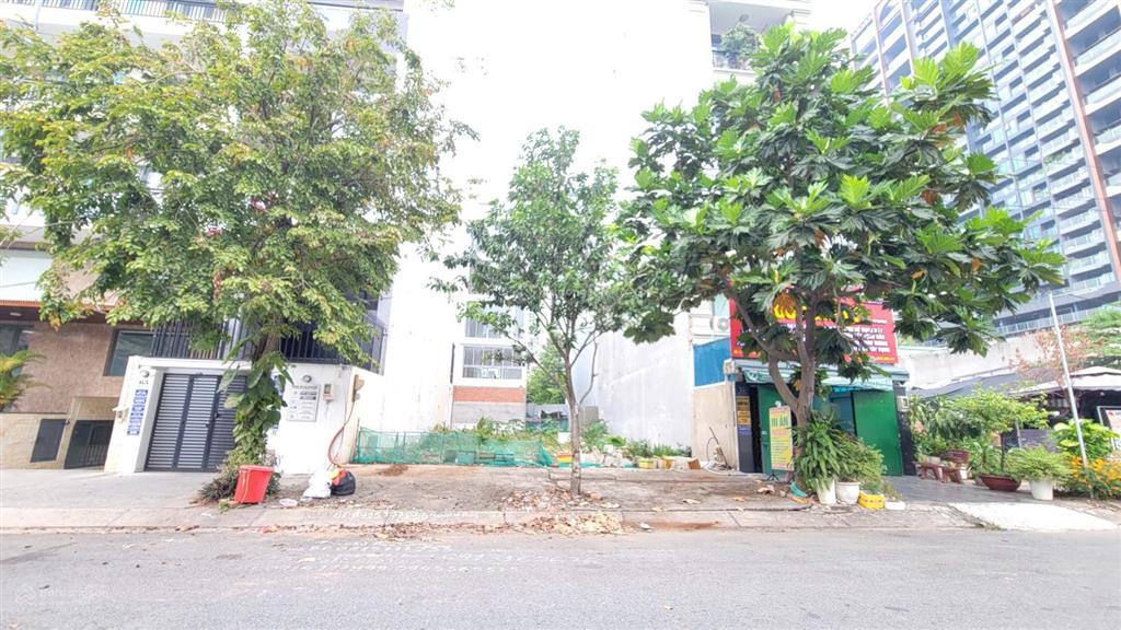 Bán lô đất góc mt đặng như mai q2  dt15x18m cn270m2 ctxdhầm 6t  giá bán 99 tỷ (370tr/m2)