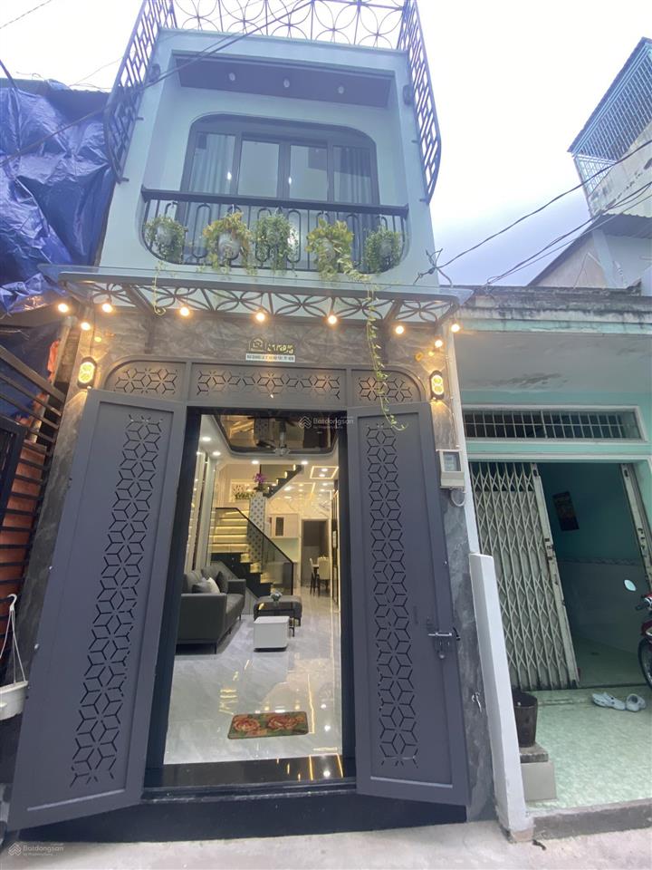 Bùi quang là sát chợ phạm văn bạch emat  42m2  1t1l  3pn có pn trệt  5.38 tỷ  zalo 0792 789 ***