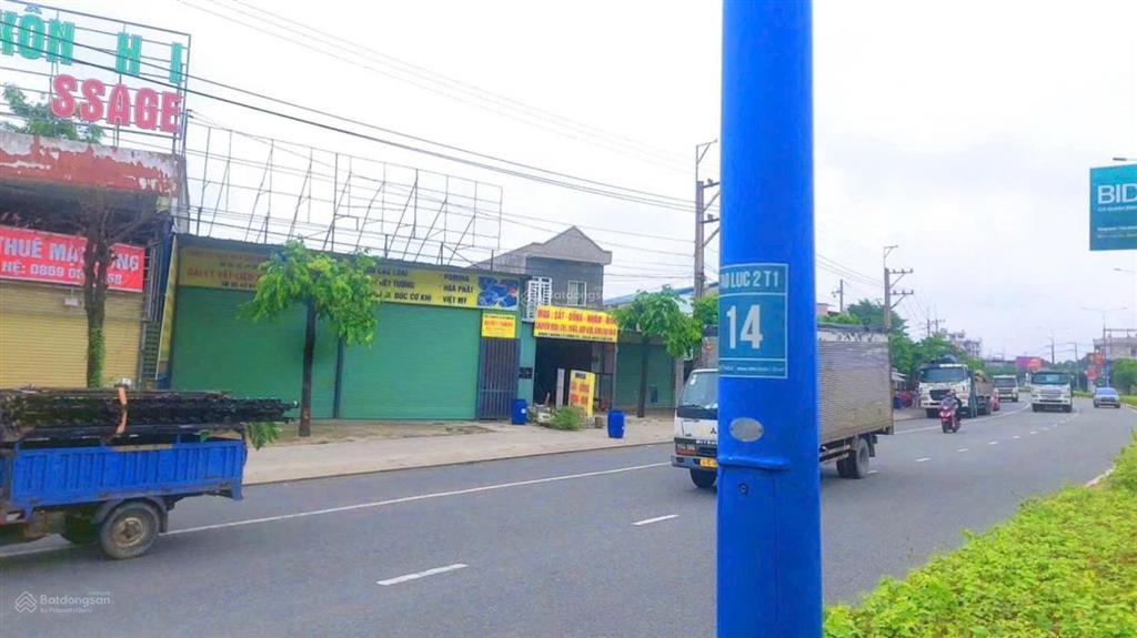 Ngộp bank bán gấp mặt tiền nguyễn văn linh  bình dương  12*50m  10tỷ ** tl 0792 789 *** chính chủ