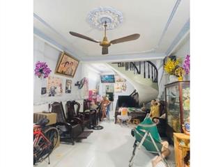 [có clip] nhà 3 tầng gần lũy bán bích  q.tân phú  xe hơi đỗ cửa  7 đồng tl nhẹ