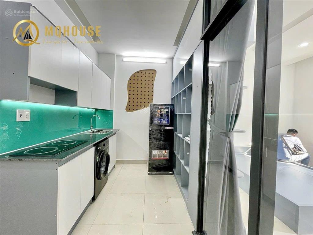 Cho thuê căn hộ 1pn rộng thoáng nguyễn bỉnh khiêm, quận 1, ngay vòng xoay điện biên phủ, bancol