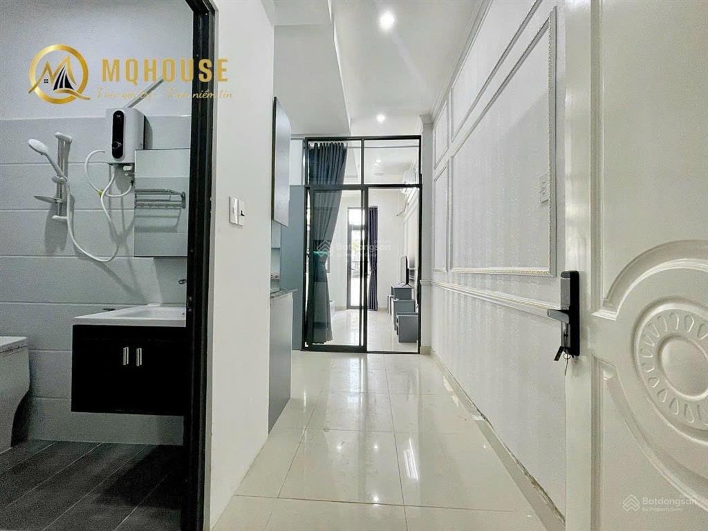 Cho thuê căn hộ 1pn rộng thoáng nguyễn bỉnh khiêm, quận 1, ngay vòng xoay điện biên phủ, bancol
