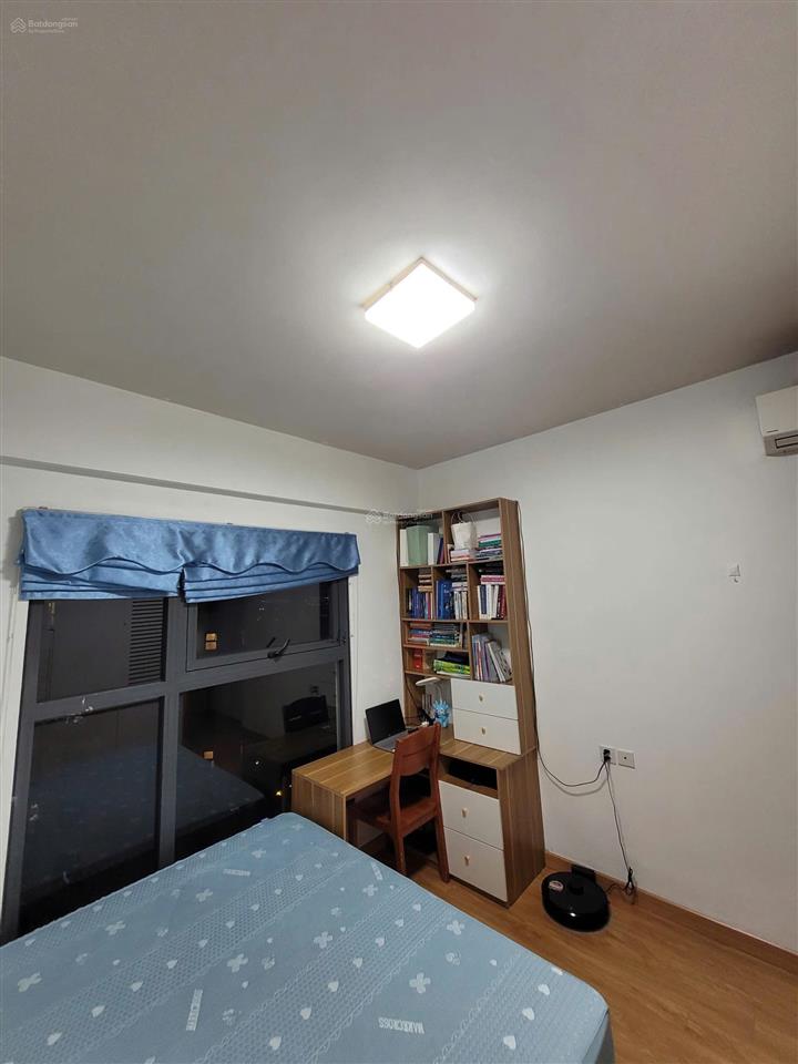 Chính chủ gửi bán căn hộ 70m2, 2 phòng ngủ, 2 vệ sinh ở aquabay  khu đô thị ecopark hưng yên