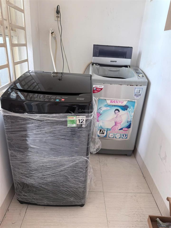 Phòng trọ ban công ngô gia tự q.10 | full nội thất