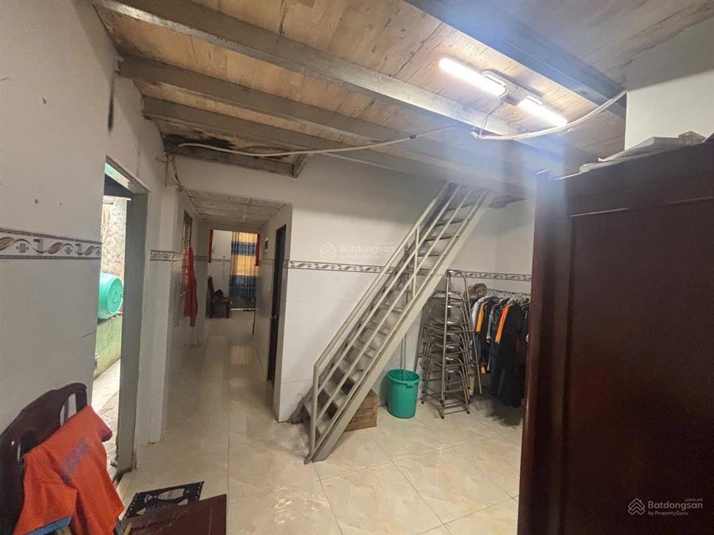 Bán nhà trệt + gác gỗ, hẽm xe hơi, khu an ninh