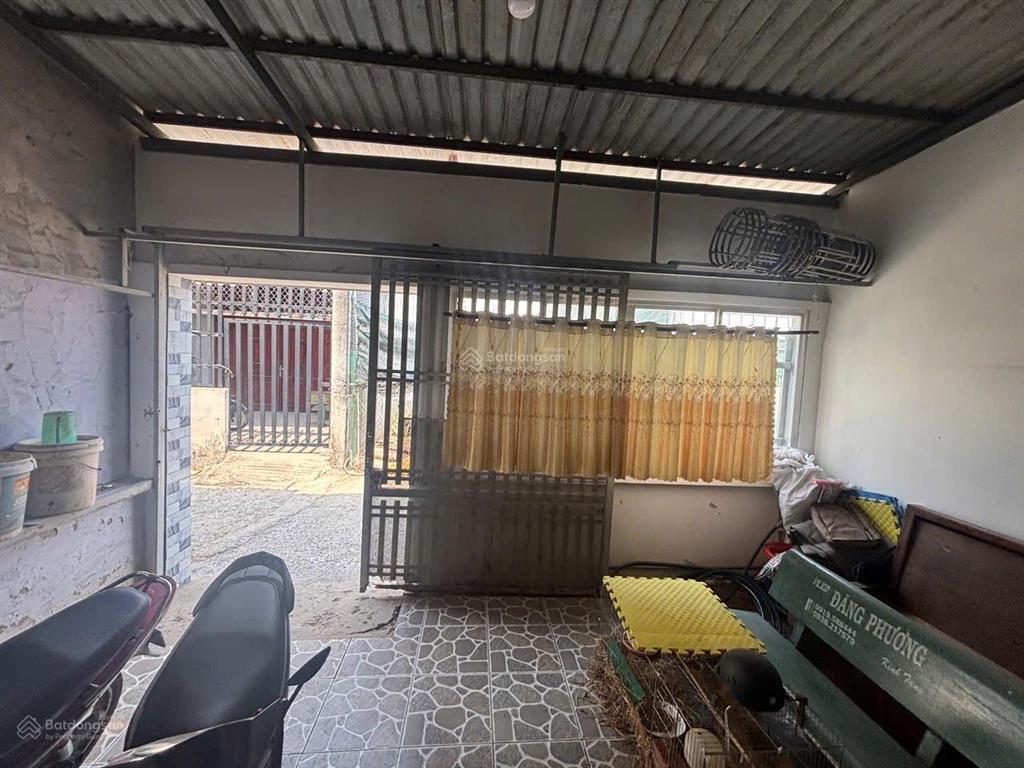 Bán nhà trệt + gác gỗ, hẽm xe hơi, khu an ninh
