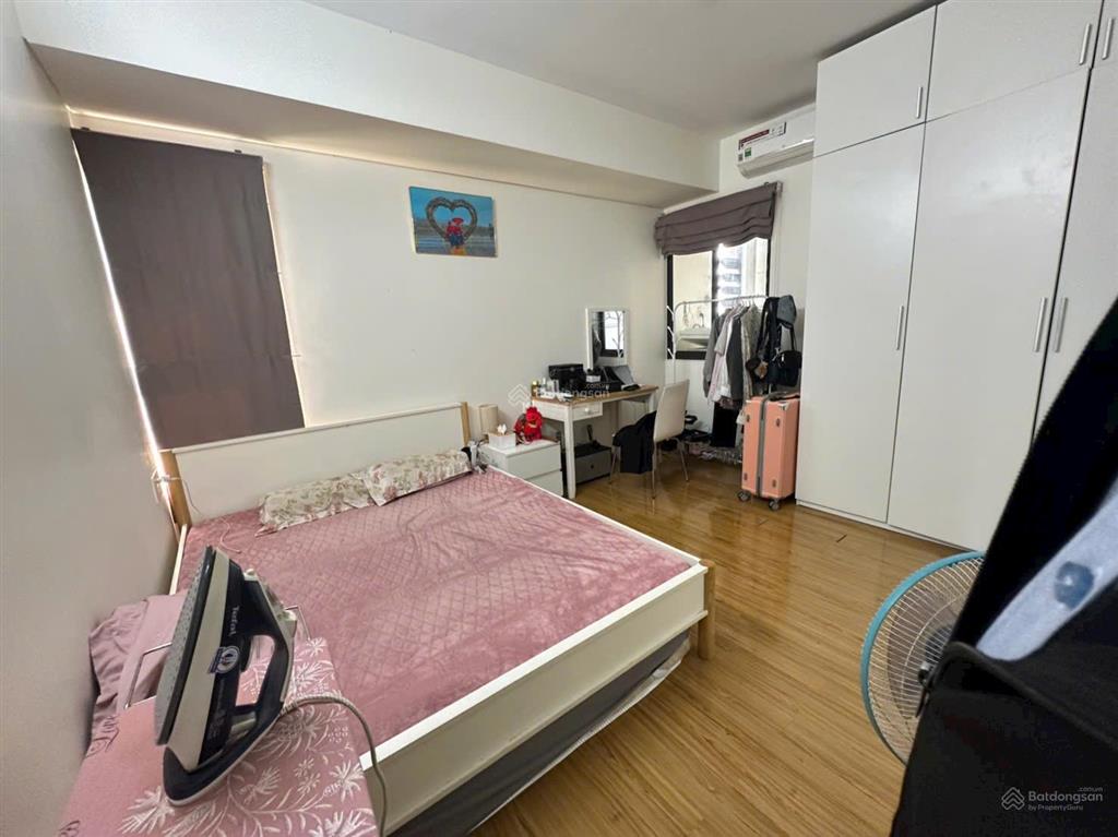 Bán gấp căn hộ flora kikyo,55m2 1+1pn full nội thất, view hồ sinh thái, đã có sổ, giá chỉ 3 tỷ 5 tl