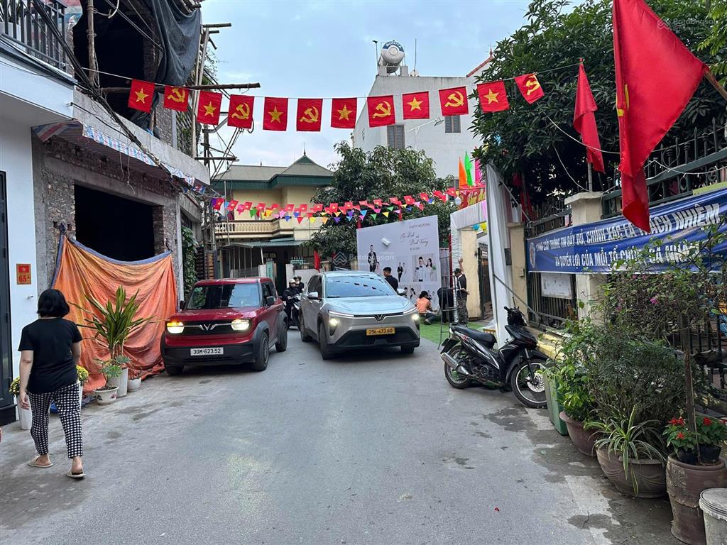 Chính chủ bán lô đất 54.3m2 khu vực kinh doanh sầm uất tại tân hội vị trí đẹp  giá đầu tư