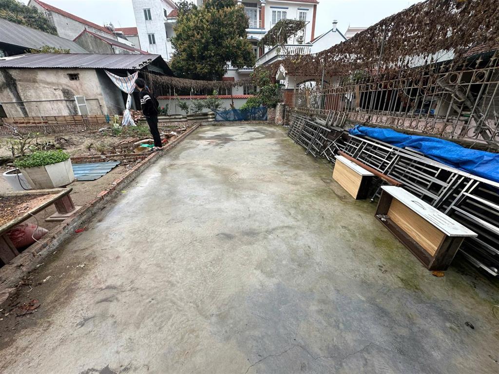 Siêu hiếm cc gửi bán lô đất 80m2 3 mặt thoáng tại liên hà ô diên khu vực sầm uất
