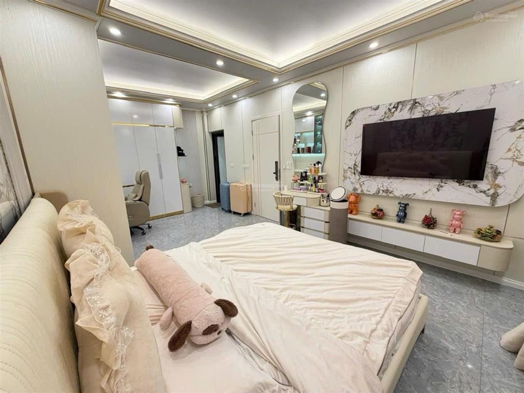 Bán nhà 3 tầng lô góc, 40m2 thoáng mát tại nguyên khê, đông anh chỉ nhỉnh 5 tỷ