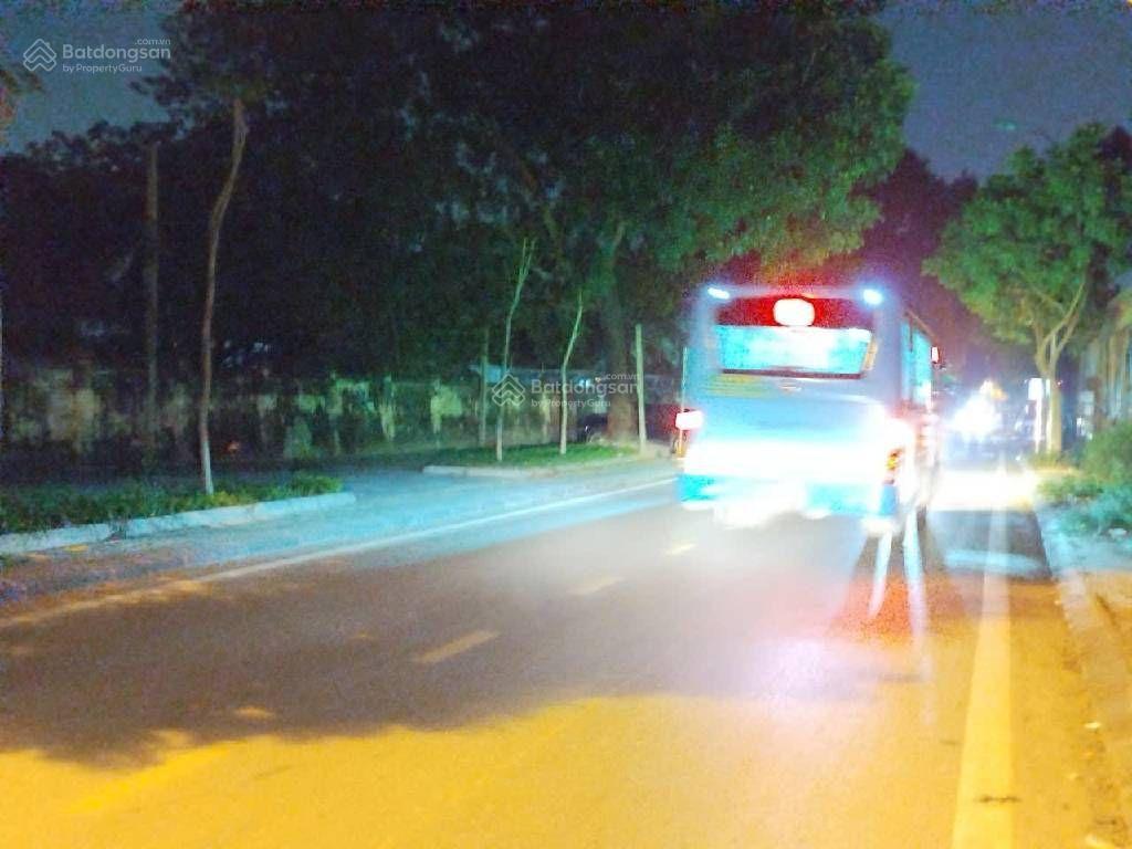 Bán đất 65.3m2 có 2 mặt thoáng, rộng ngay gần trung tâm đông anh, sập giá chỉ còn hơn 4 tỷ