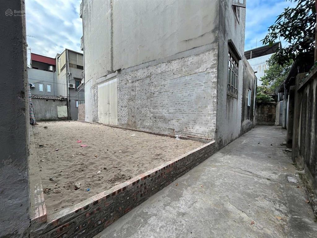 Bán đất 65.3m2 có 2 mặt thoáng, rộng ngay gần trung tâm đông anh, sập giá chỉ còn hơn 4 tỷ