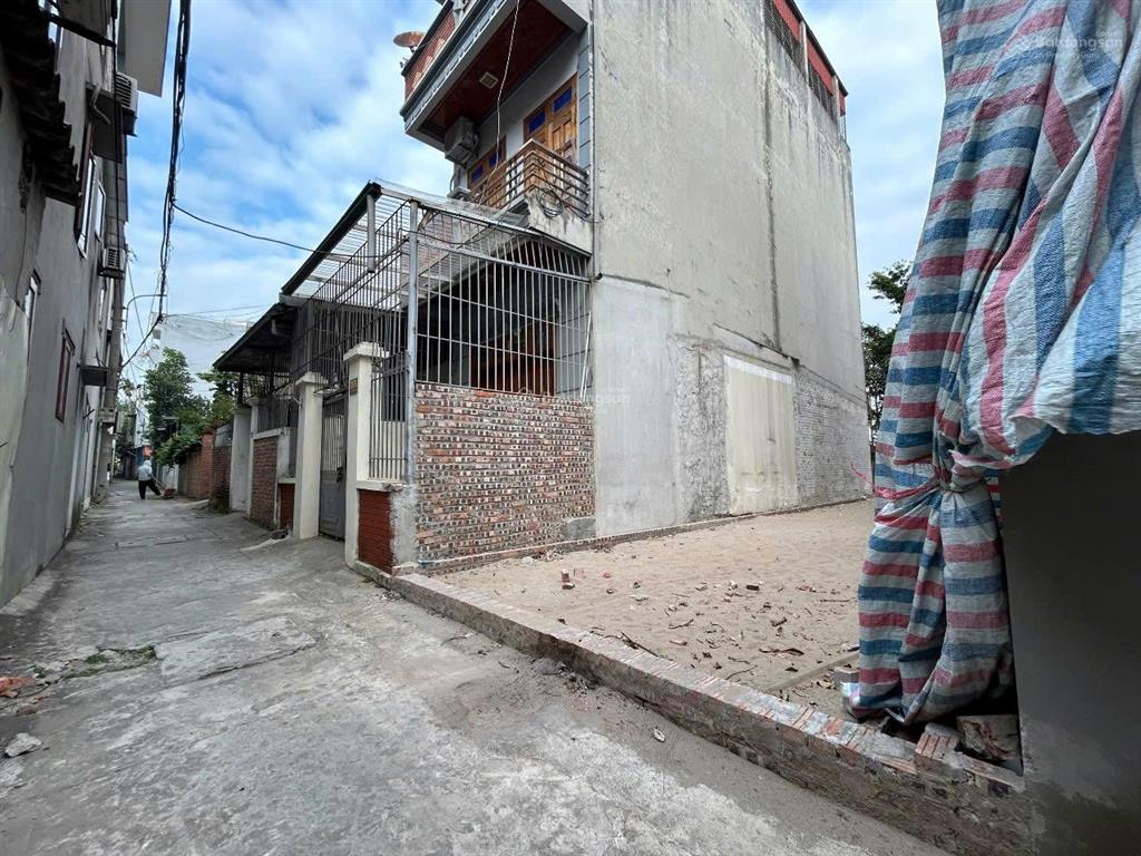Bán đất 65.3m2 có 2 mặt thoáng, rộng ngay gần trung tâm đông anh, sập giá chỉ còn hơn 4 tỷ