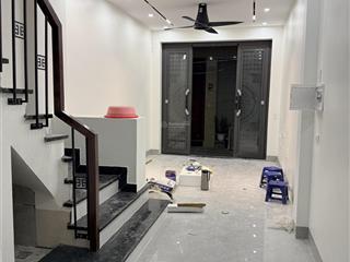 Nhà 4 tầng mới xây 39,2m2 tại đản dị, uy nỗ, đông anh