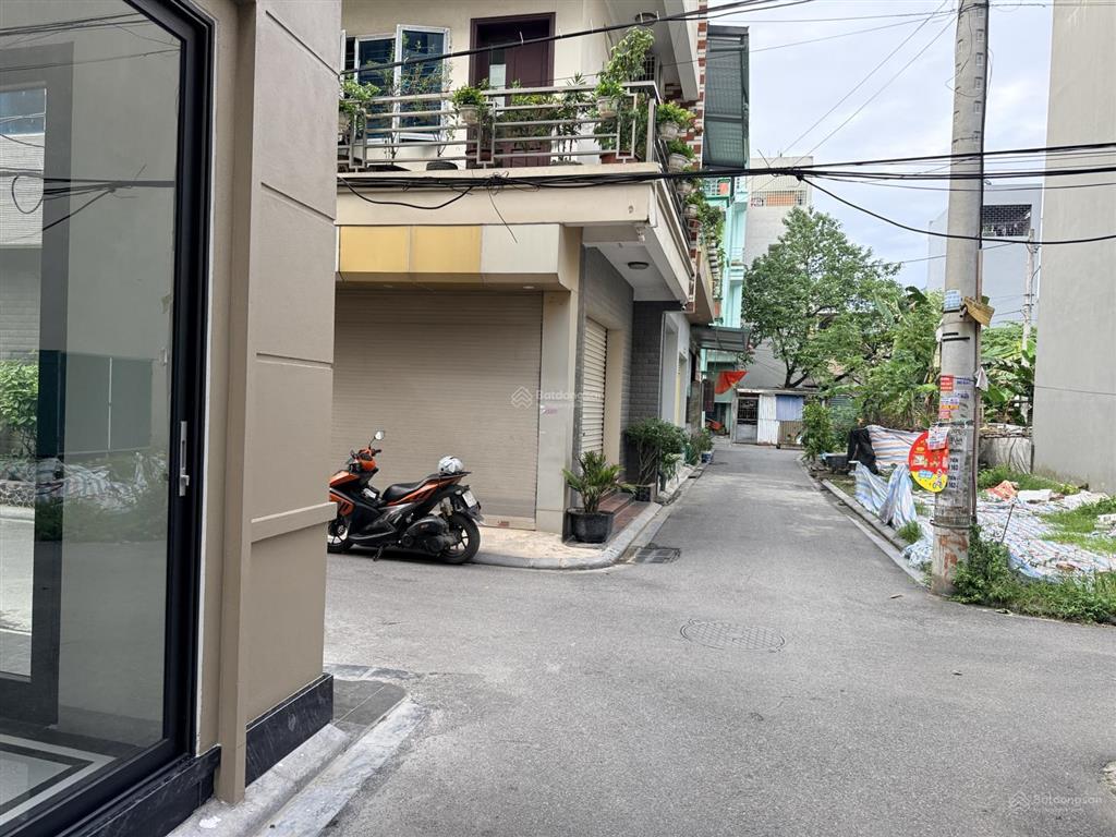 Hiếm  nhà mới đẹp lô góc kinh doanh tốt  ô tô tải chạy quanh nhà  sầm uất chợ kim, xã thư lâm