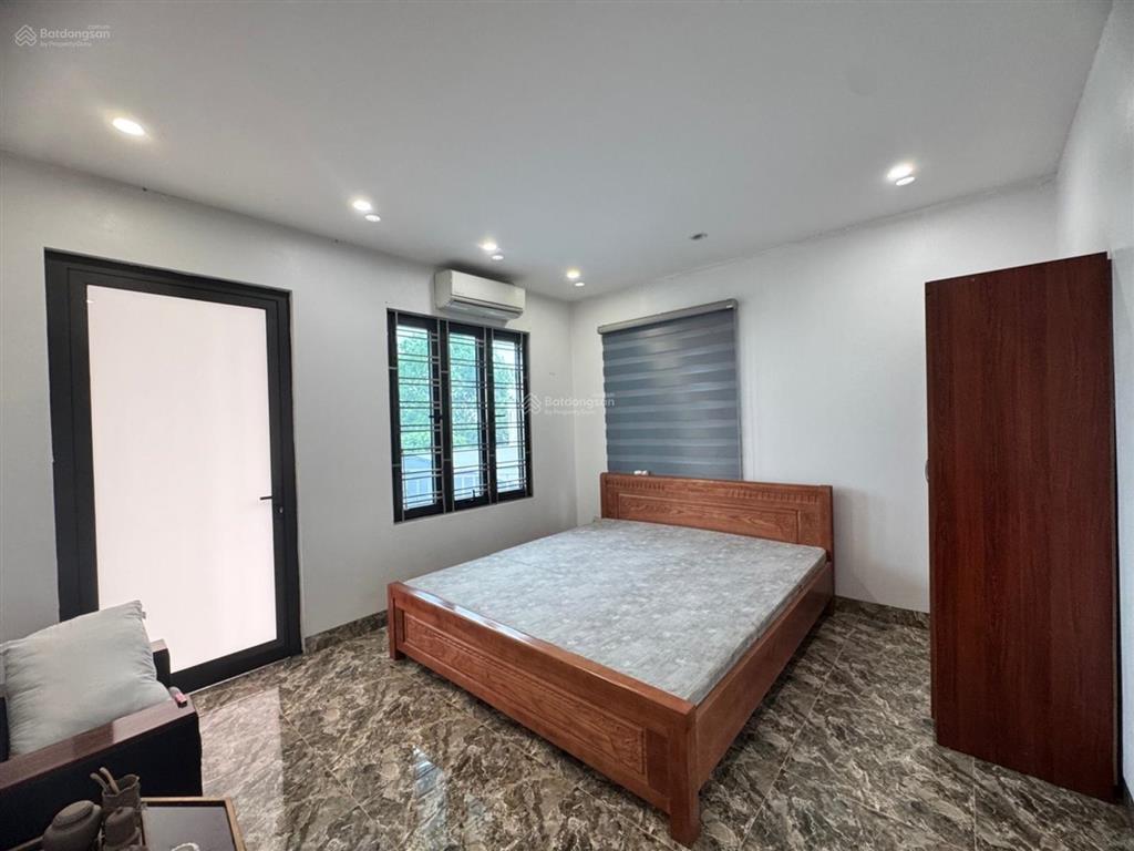 Nhà mới ở ngay lô góc  ô tô vào nhà  view hồ gần nhà vh & khu vui chơi tằng my nam hồng
